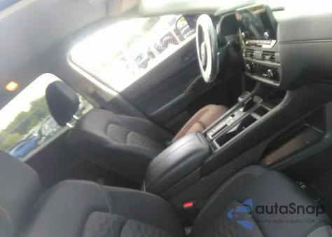 2023 Nissan Pathfinder S Fwd z USA, uszkodzony, nr VIN 5N1DR3AA5PC254047